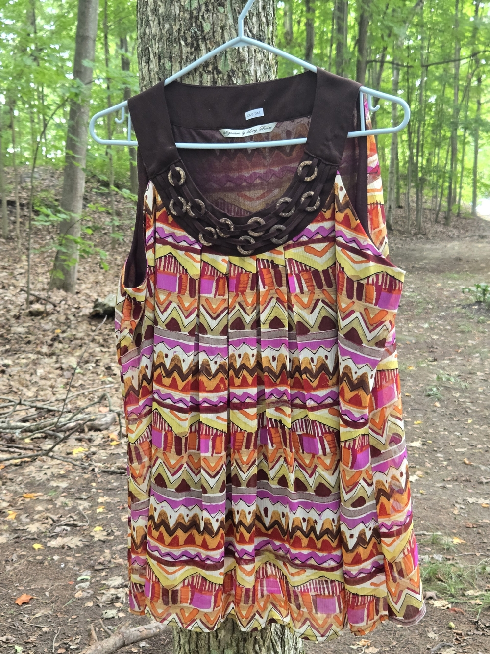 Larry Levine Multicolor Cold-Shoulder Blouse with Brown Chain-Trim